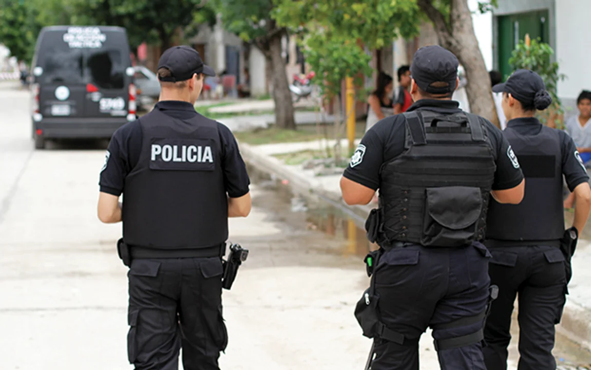 Policia
