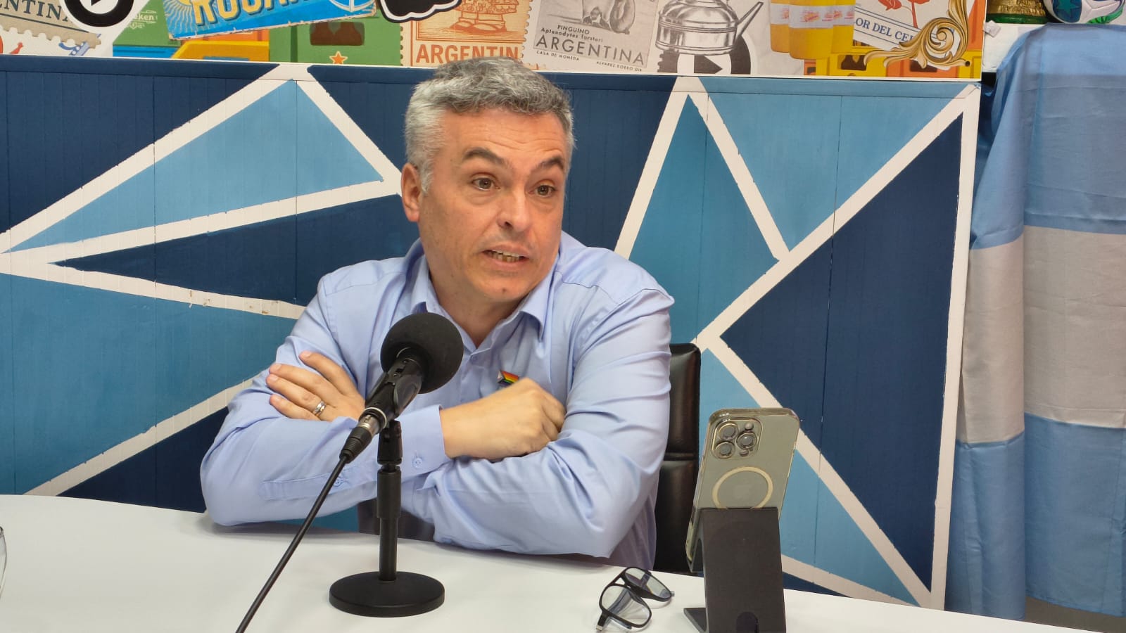 Esteban Paulon en Democraticamente