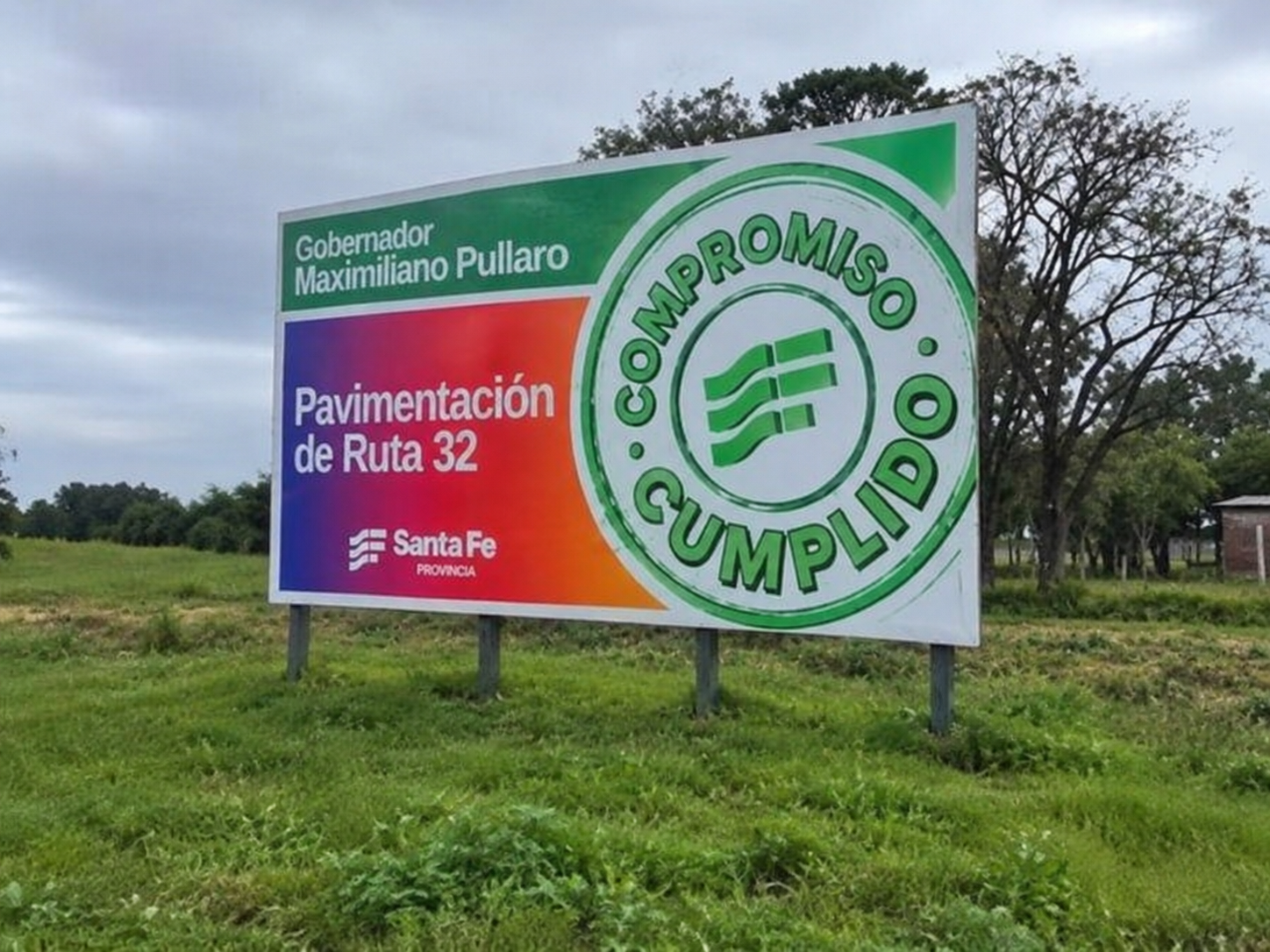 Cartel vial de pavimentación en Santa Fe